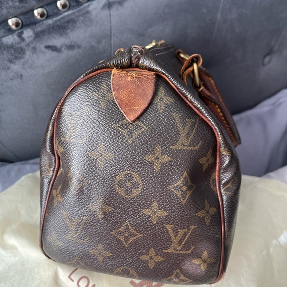 Louis Vuitton Vintage Monogram Canvas Speedy 25 Satchel - Picture 4 of 15